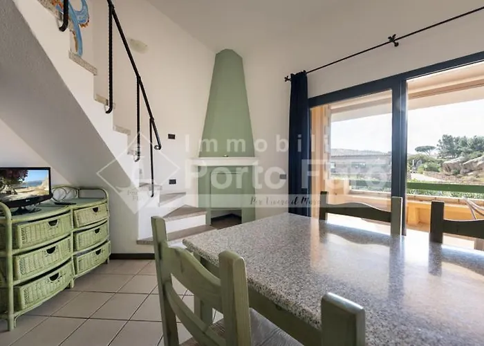 Villa 18 Baia Faro - Grazioso Bilocale Mansardato A Baia Del Faro *