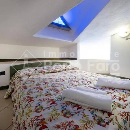 Villa 18 Baia Faro - Grazioso Bilocale Mansardato A Baia Del Faro Palau