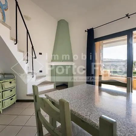 Villa 18 Baia Faro - Grazioso Bilocale Mansardato A Baia Del Faro *